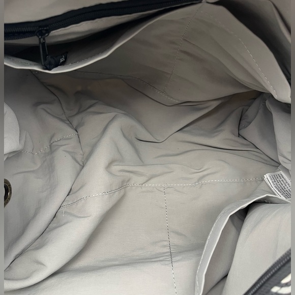 Petunia pickle bottom diaper bag - Picture 6 of 6